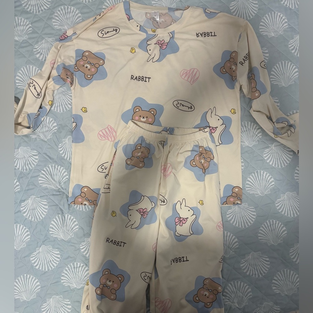 Sanrios Pachacco Pompompurin Pajamas Autumn Polyester Fiber Comfort #654
